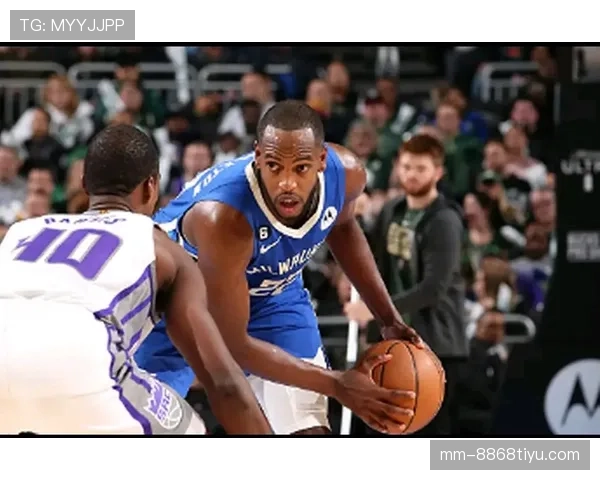 米德尔顿三分提升拉开差距 主导雄鹿关键轮换得分